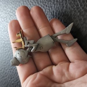 VTG UltraCraft brooch